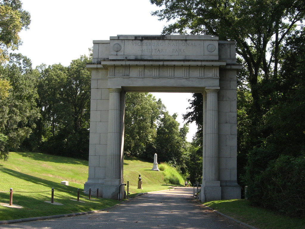 Memorial Arch, Vicksburg National Military Park, Vicksburg… Flickr