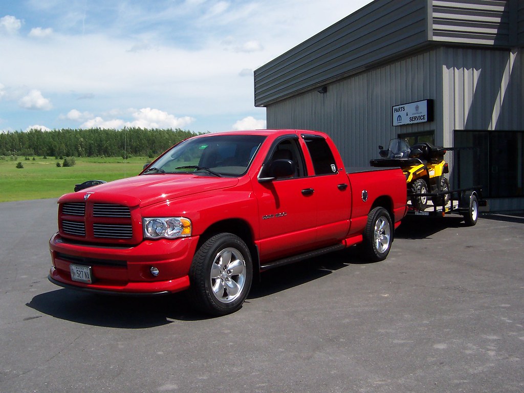 2002 Dodge Ram 1500 SLT Sport Lamerie 2002 Dodge Ram 1500 … Flickr