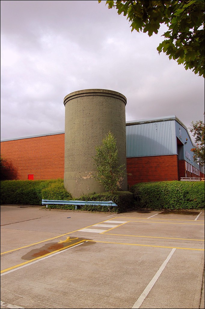 Gildersome Airshaft The only intact & surviving air shaft … Flickr