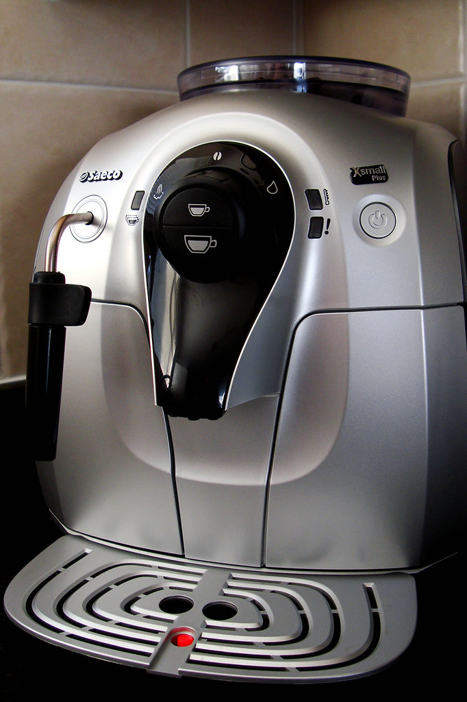 Saeco Xsmall Plus Saeco's Xsmall Plus automatic coffee mac… Flickr