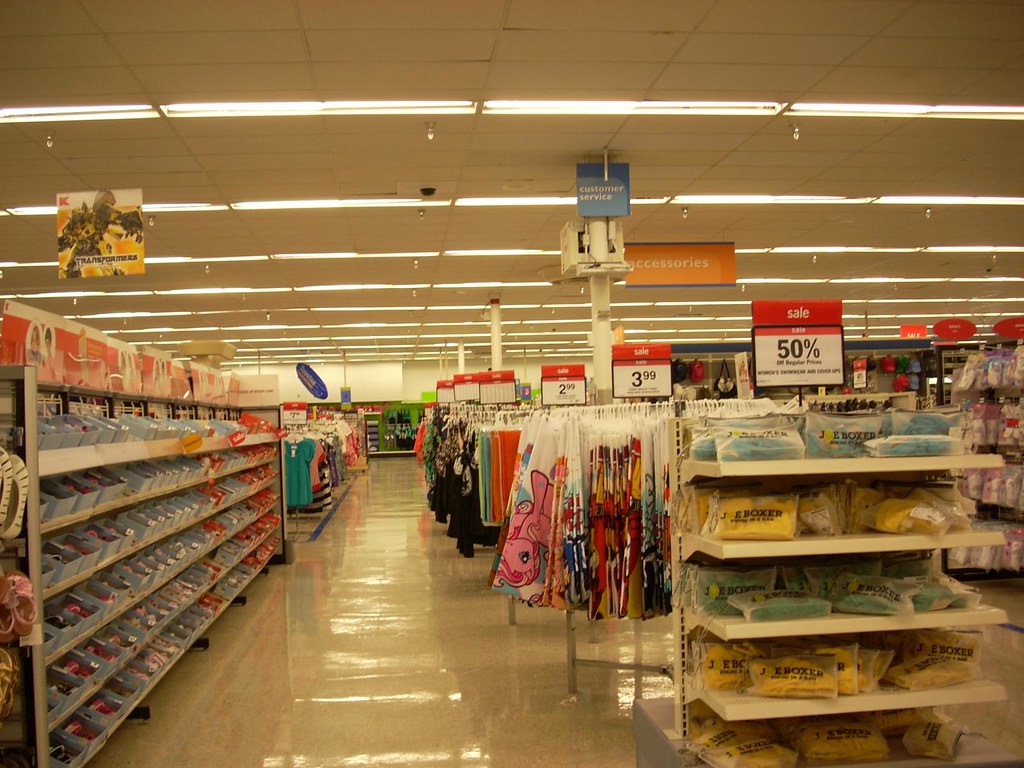Big Kmart interior Big Kmart 7259 (101,458 square feet) 1… Flickr