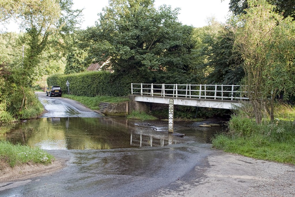 Barwick Fords 160809 (2) Andrew Sweeney Flickr