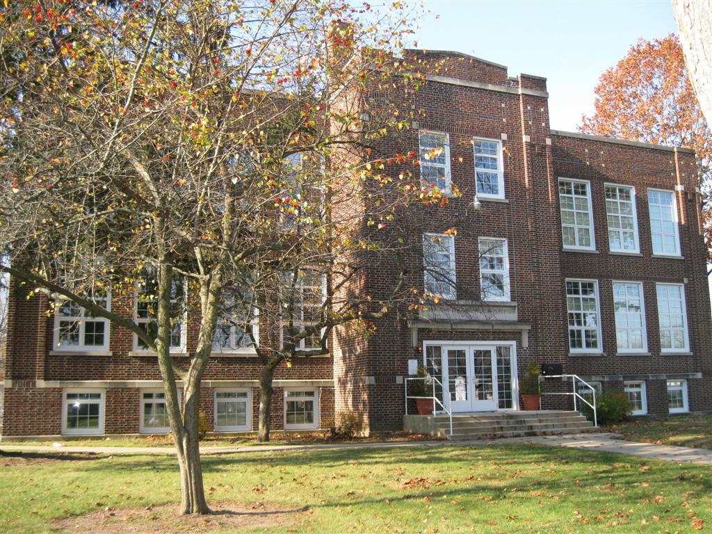 110709 Benedict School 2Norwalk, Ohio (2) Aaron Turner Flickr