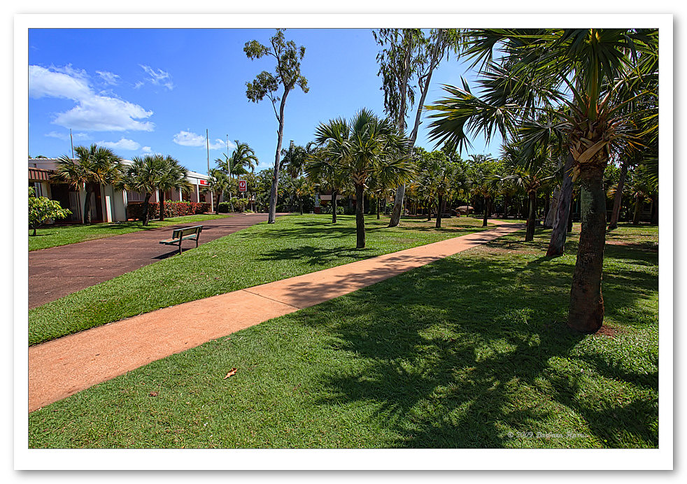 Nhulunbuy Town Square Nhulunbuy, Gove Peninsula. Northern … Flickr