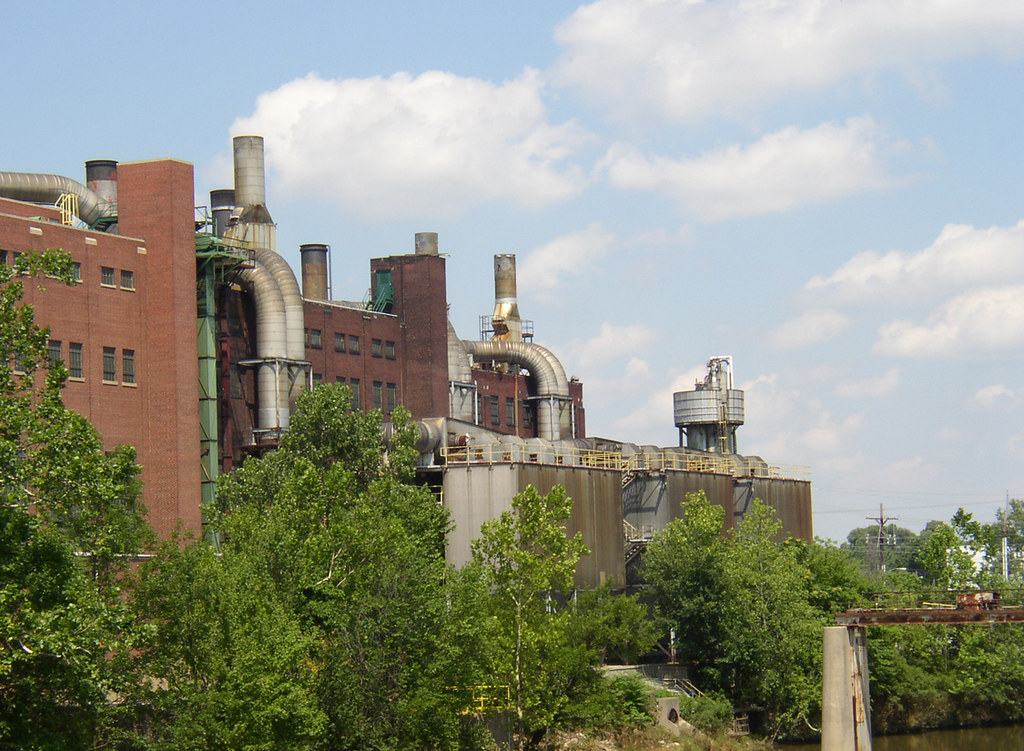 Piqua power plant Municipal power plant in Piqua, Ohio S43 Flickr