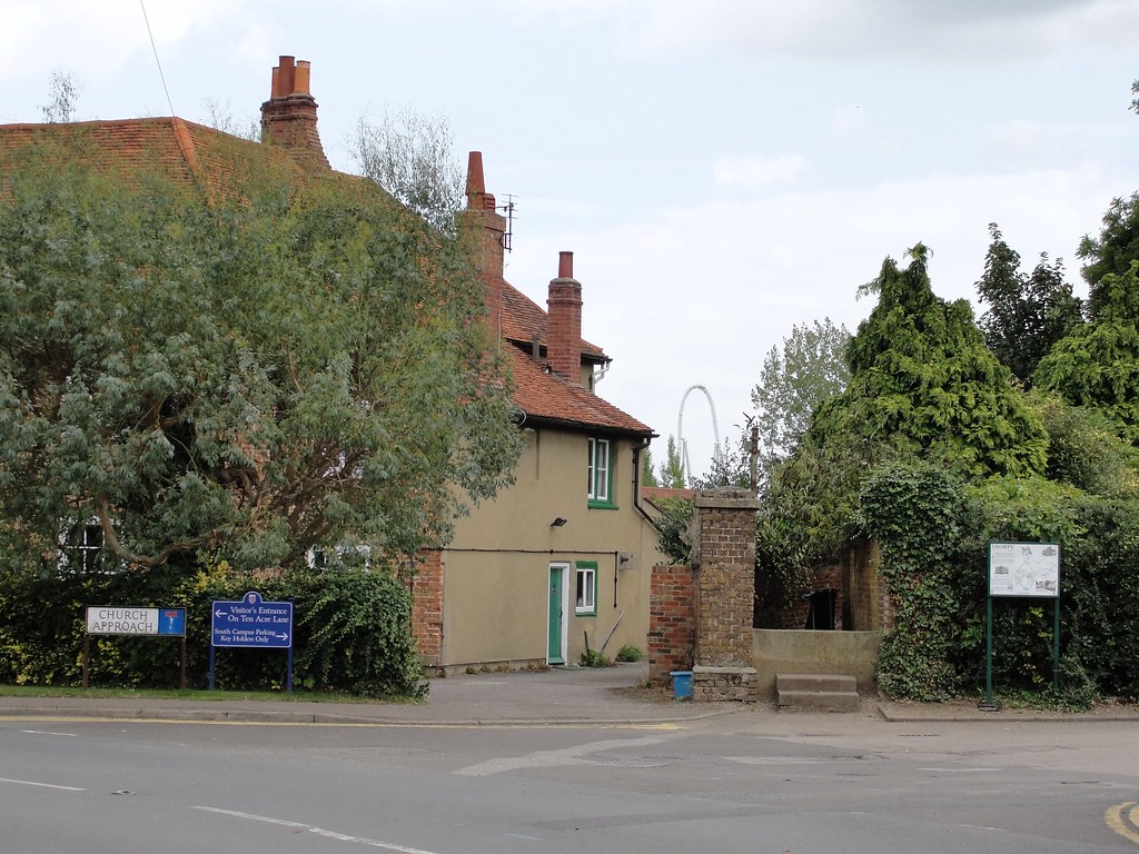 Thorpe Village In and around Church Approach Maxwell Hamilton Flickr