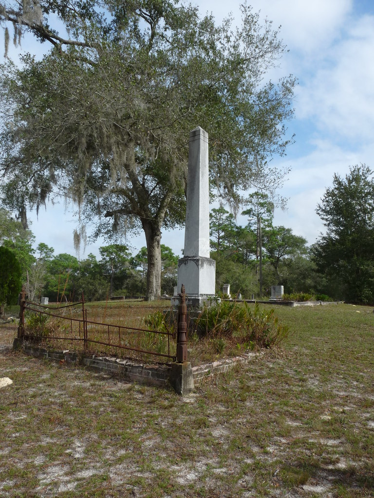Lake Helen Cassadaga Fl Cemetery Rusty Clark 100K Photos Flickr