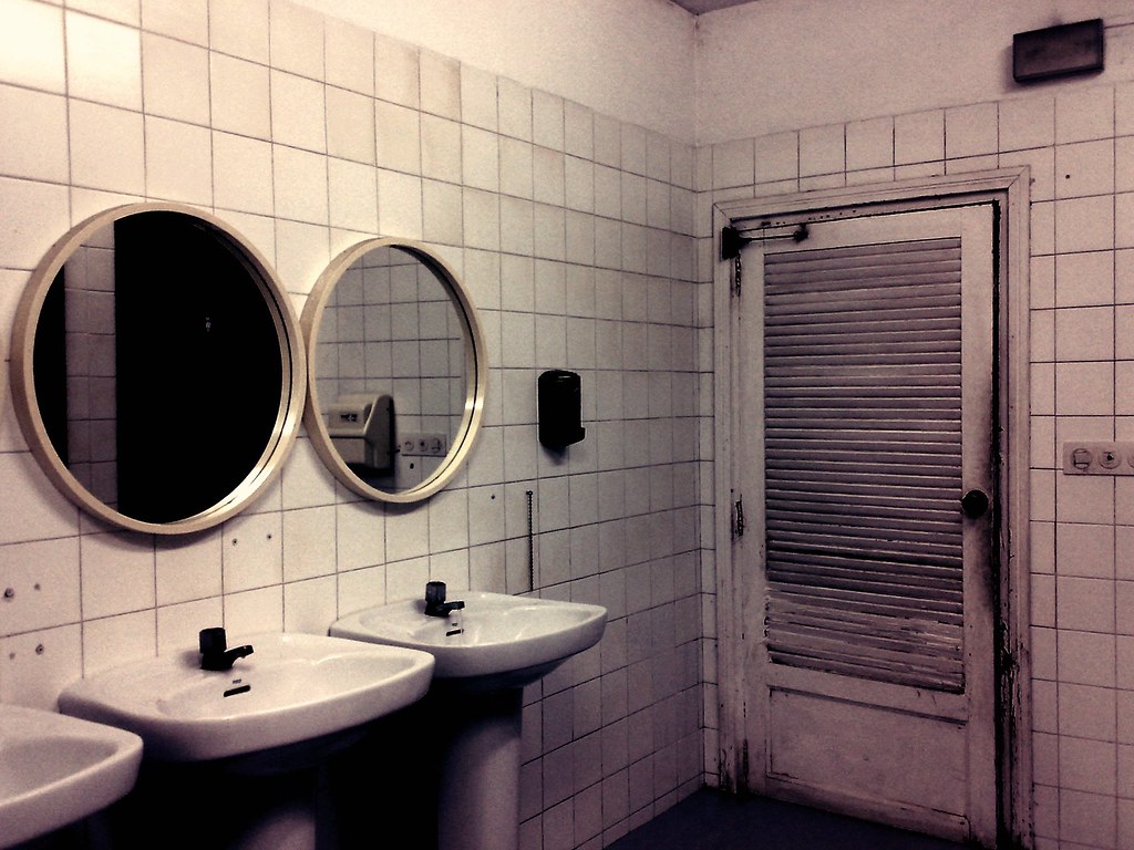 creepy bathroom a photo on Flickriver