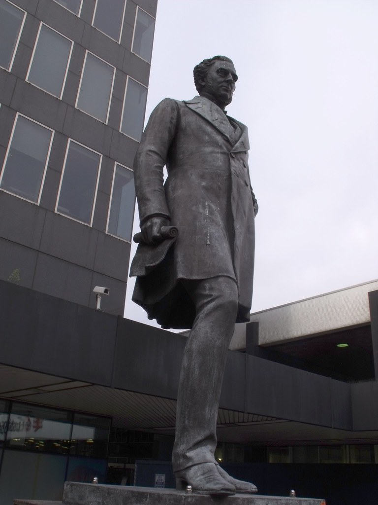 Statue of Robert Stephenson outside Euston Station, London… Flickr