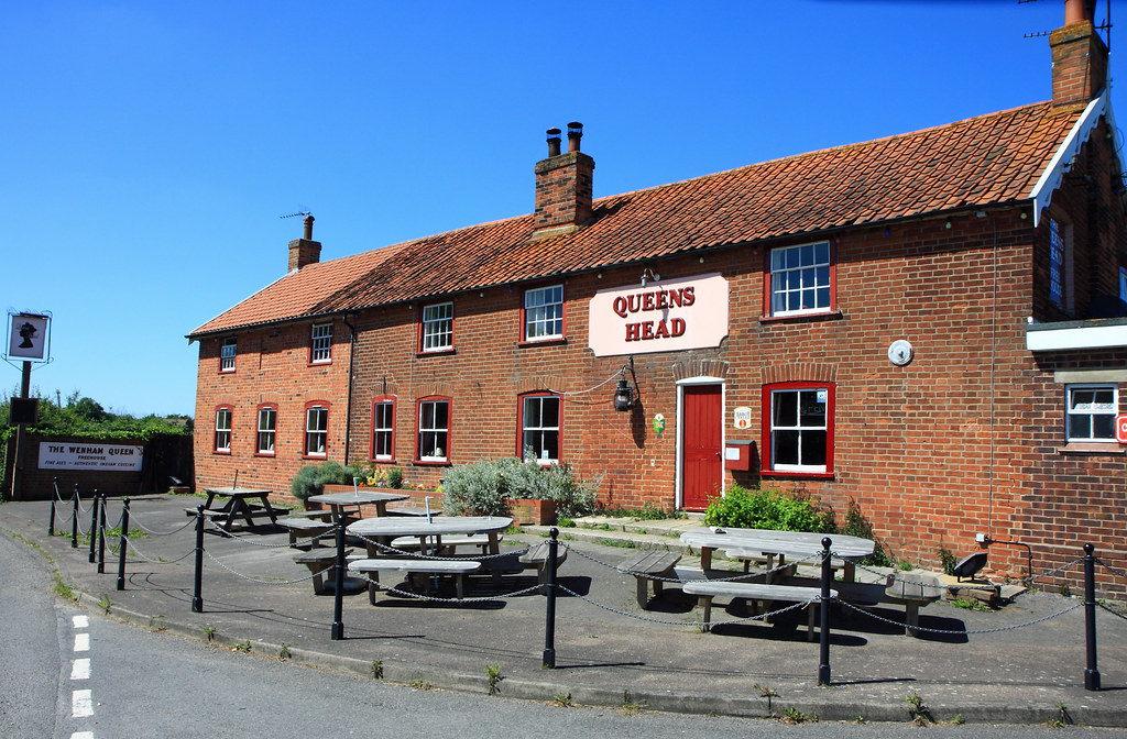 Queens Head pub Great Wenham Suffolk. GWUK136 Uploaded fo… Flickr