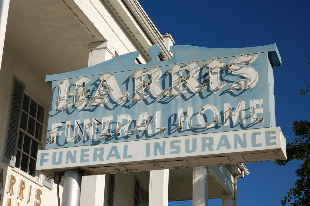 20090710 Harris Funeral Home Large. 1331 San Pablo Ave. Be… Flickr