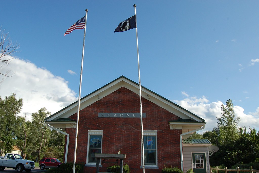 Missouri, Kearney (3,339) The former depot is hme to an Am… Flickr