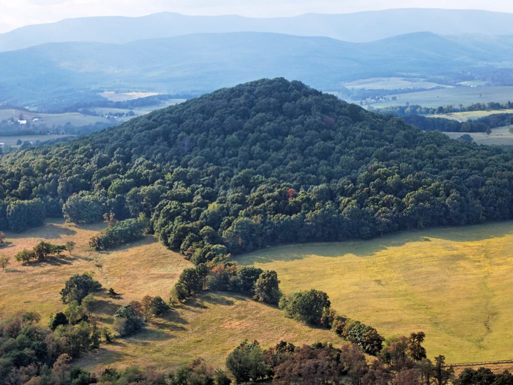 Sugarloaf Mountain Augusta County, VA www.vaaerialphoto.… Flickr