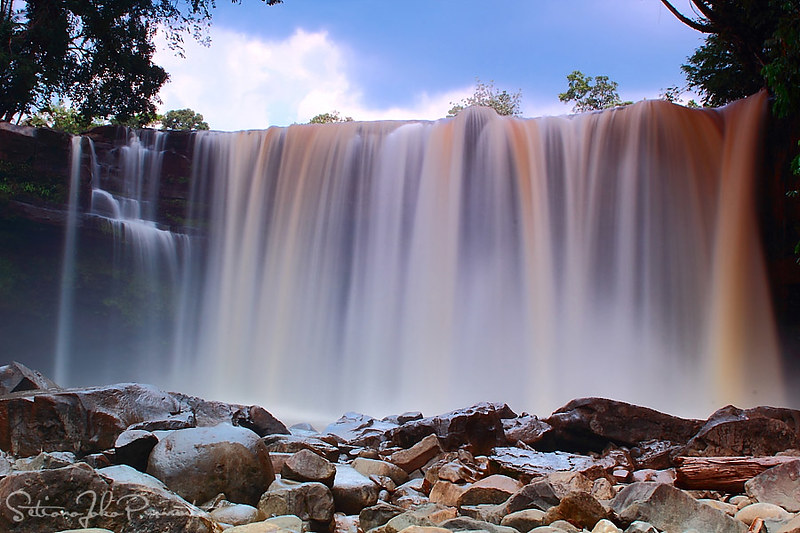 Riam Merasap | Riam Merasap Waterfall, Sanggau Ledo, West Bo… | Setiono Joko Purwanto | Flickr