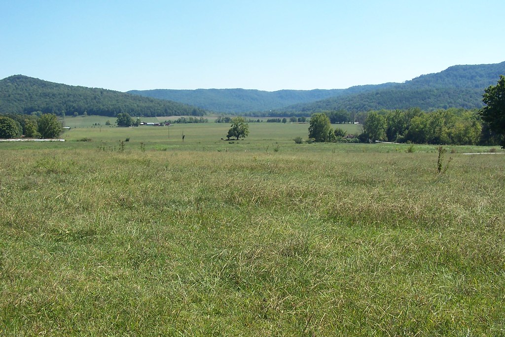 Tennessee Fields and Mountains Near Pall Mall, Fentress Co… Flickr