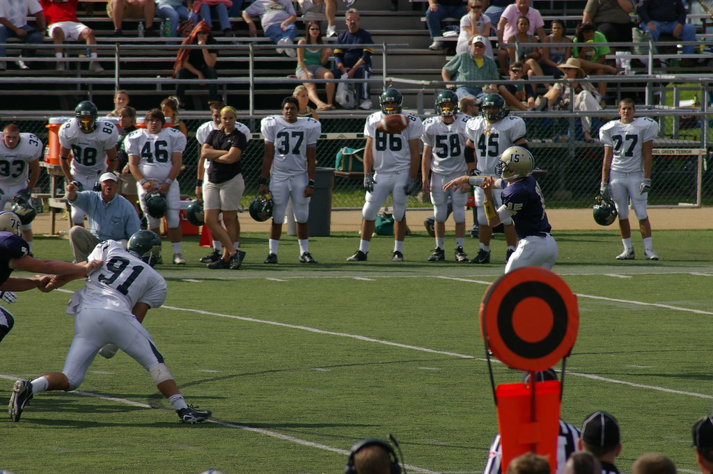 footballwmcjuniata09100311 juniata college at mcdaniel… Flickr
