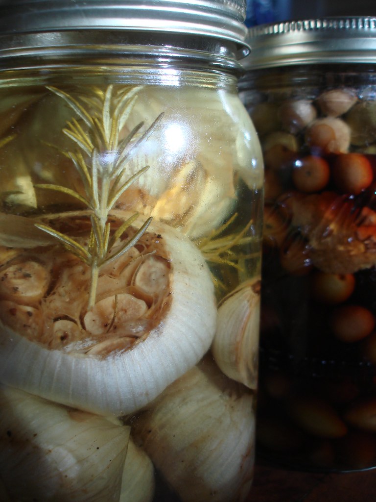 Confit garlic close up Robin Leventhal Flickr