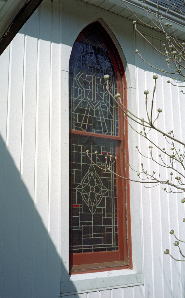 Stained Glass (Trip 35) Lorraine Park, Woodlawn Maryland. … Flickr