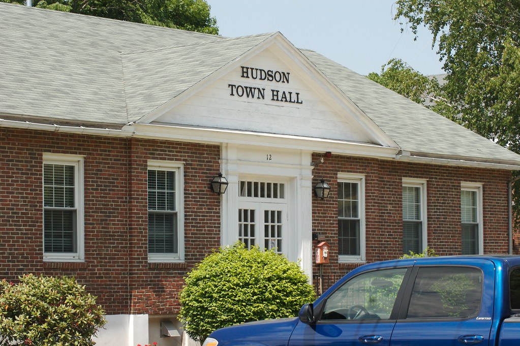 Hudson Town Hall Where Brion spends his Wednesday nights w… Flickr