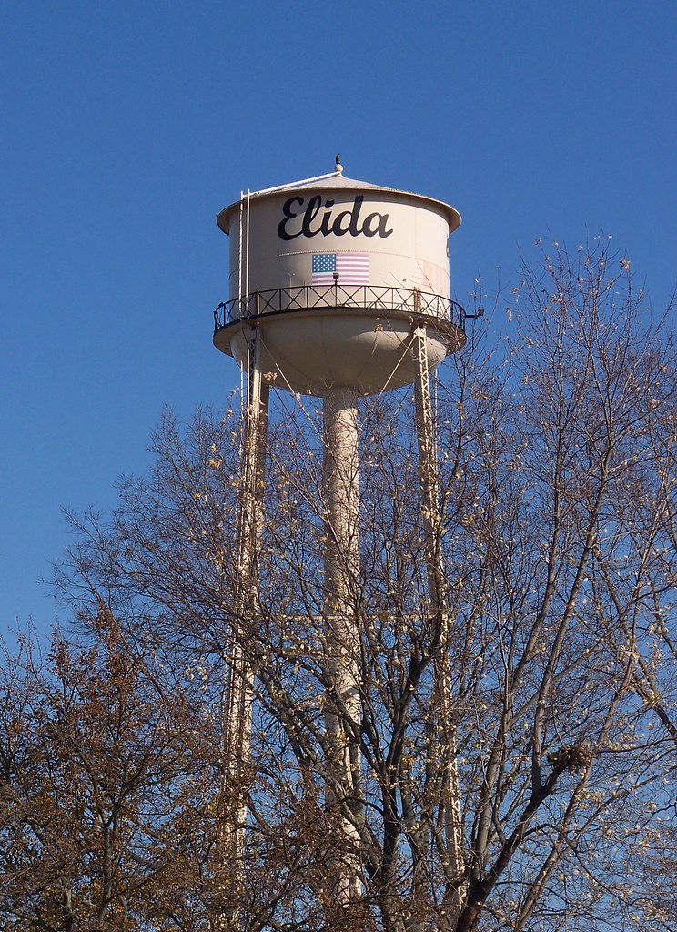 OH Elida Water Tower Water tower in Elida, Ohio. Flickr