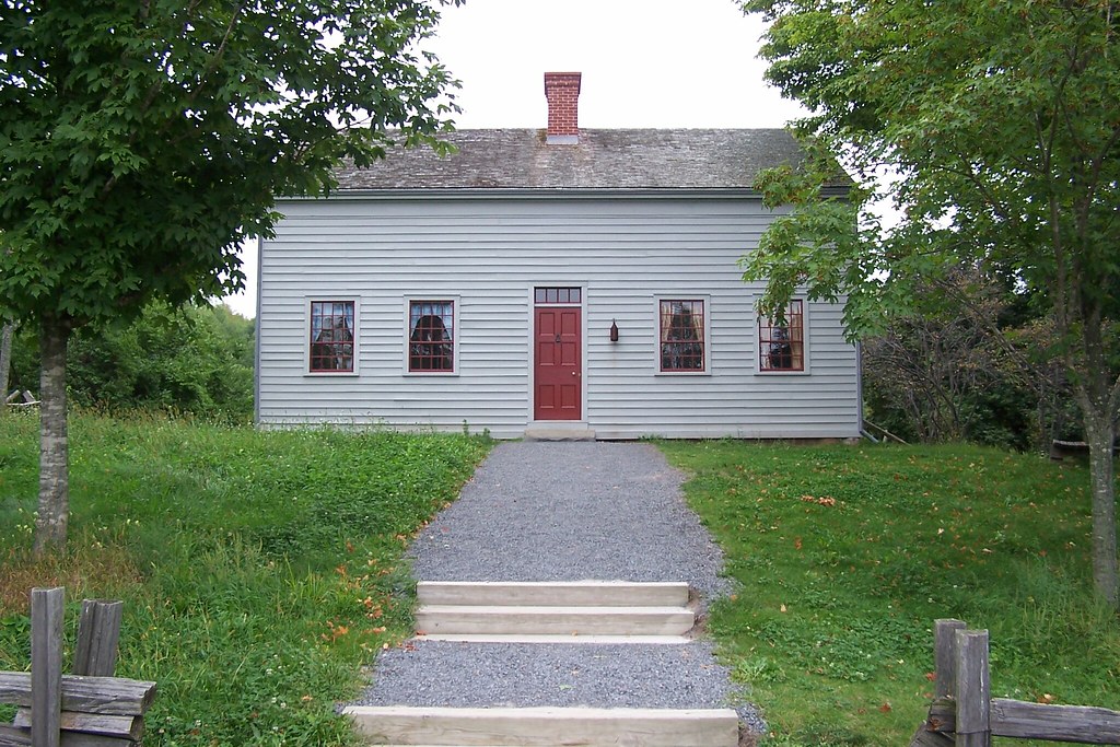 The Frame Home Joseph Smith Farm, Palmyra, New York J. Stephen Conn