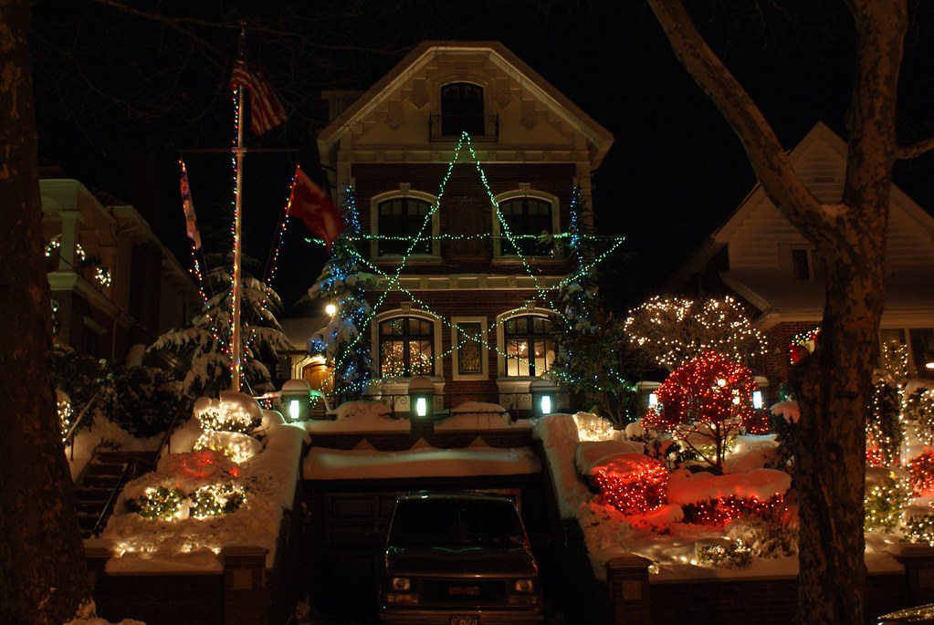 Bay Ridge Christmas Lights 2009 Christmas Lights in Bay Ri… Flickr