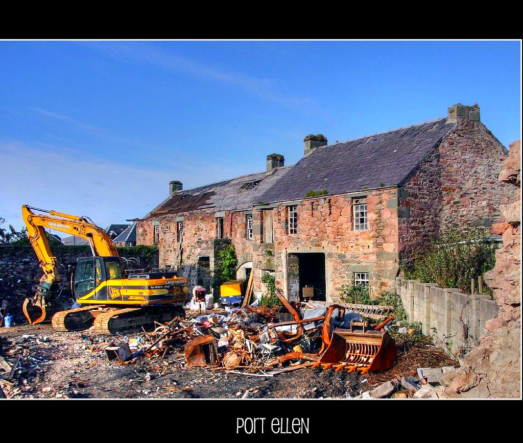Port Ellen backyard! From Port Ellen at Islay , Scotland P… Flickr