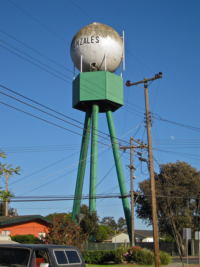 Water Tower, Gonzales, CA Gonzales, California has one of … Flickr