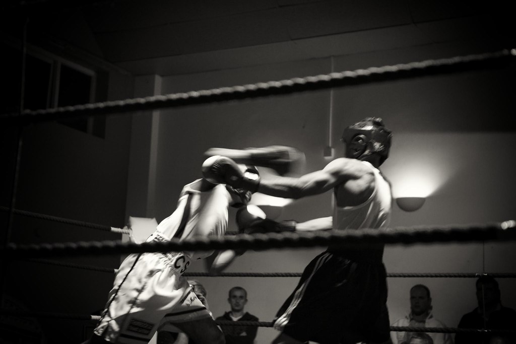Boxing 002471 Boxing Boxing hurts! silver.exposed Flickr
