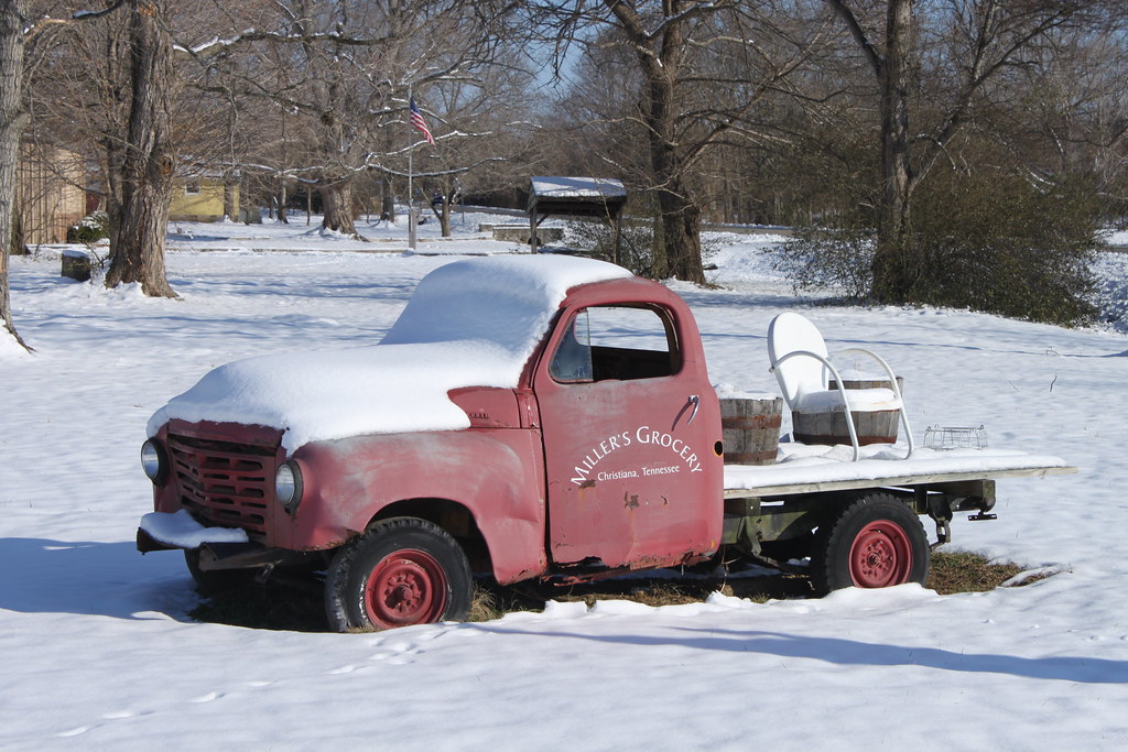 Miller's Grocery This old pickup is parked in front of the… Flickr