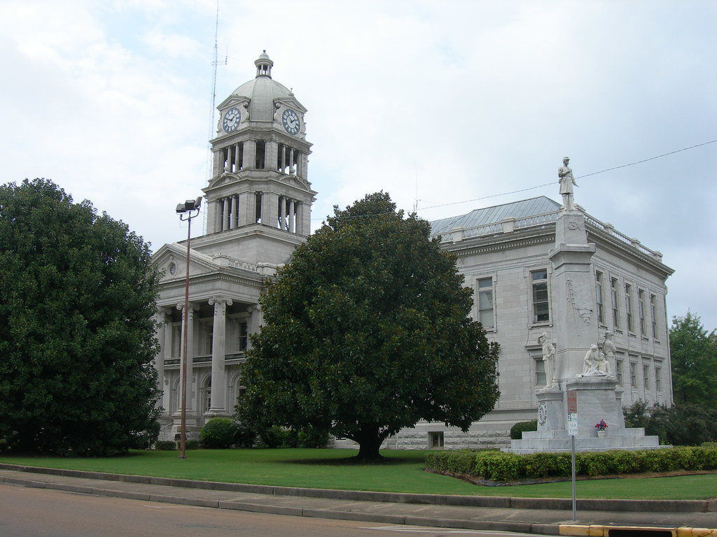 Leflore County Courthouse a photo on Flickriver