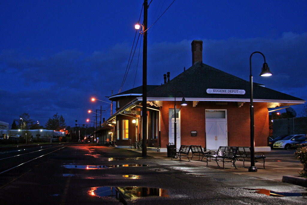 depotatnite Eugene Oregon Amtrak station. Serving rail p… Flickr