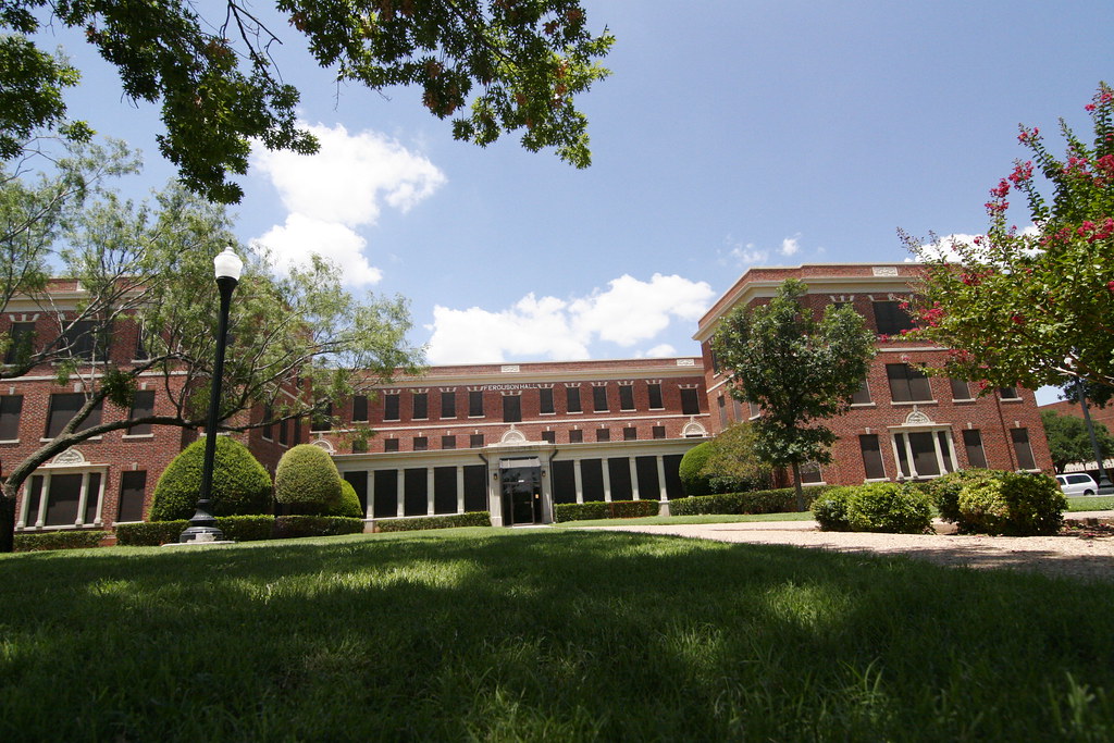 Front of Ferguson Hall Ferguson Hall HardinSimmons University Flickr