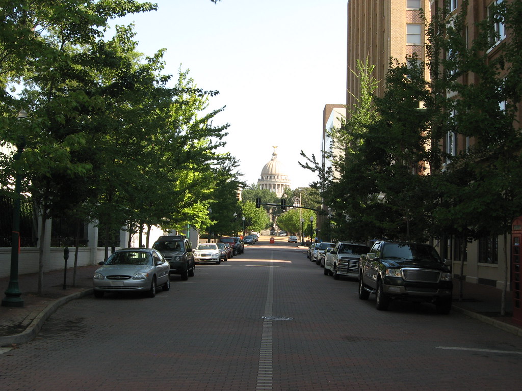 Mississippi State Capitol in Distance, Jackson, Mississipp… Flickr
