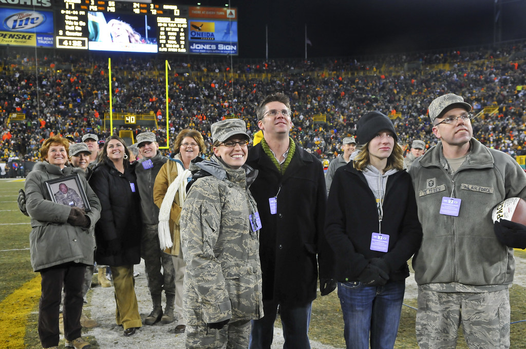 091207F5469R001 Wisconsin National Guardsmen and their … Flickr