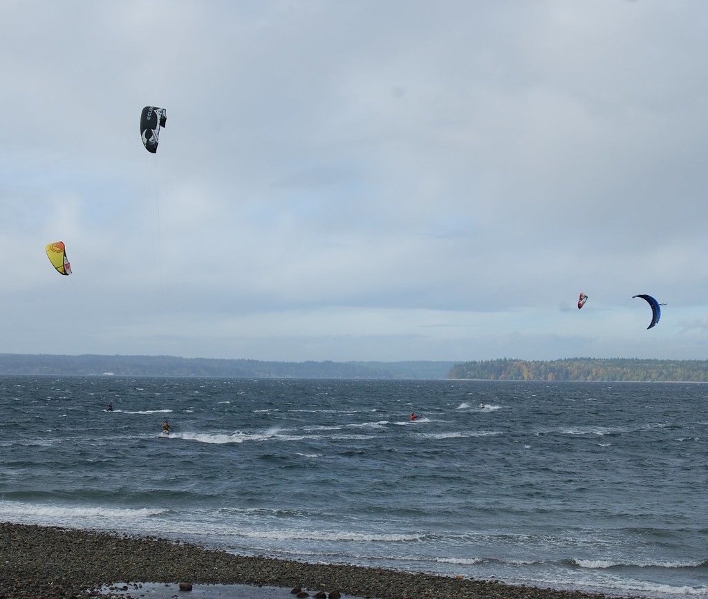 Kiteboarding in West Seattle Rhonda Porter Flickr