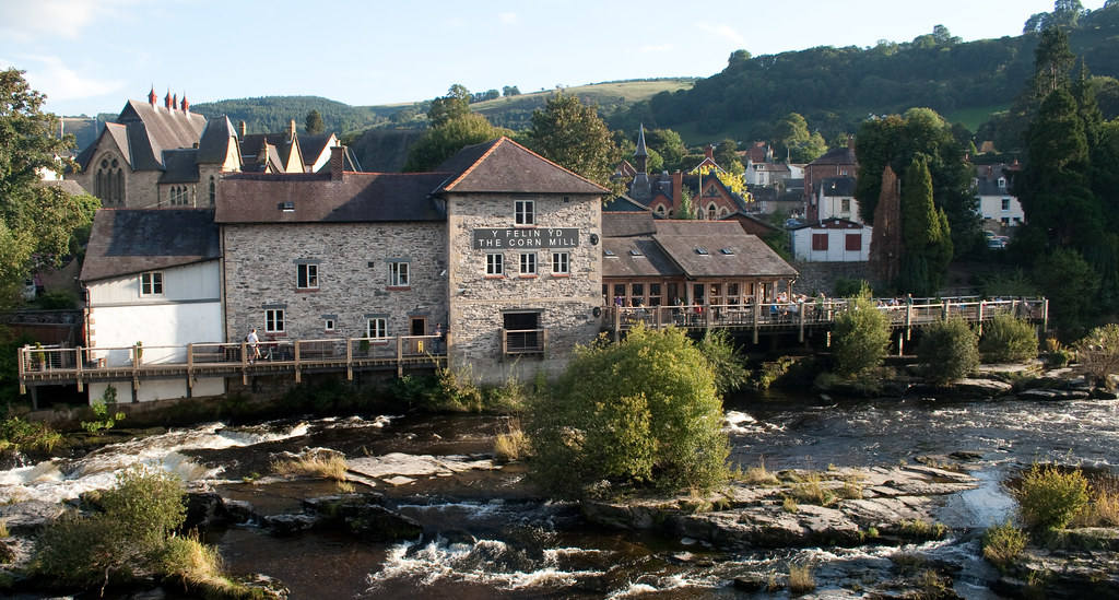 IMG_2580 The Corn Mill, Llangollen Adrian Hendy Flickr