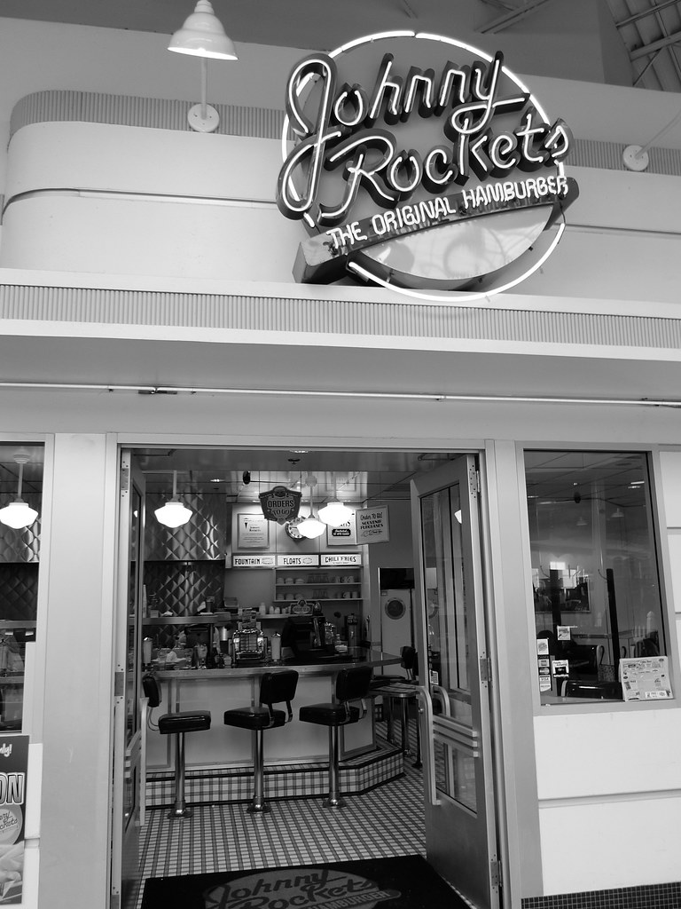 Johnny Rockets The Johnny Rockets inside the SuperMall. Th… Flickr