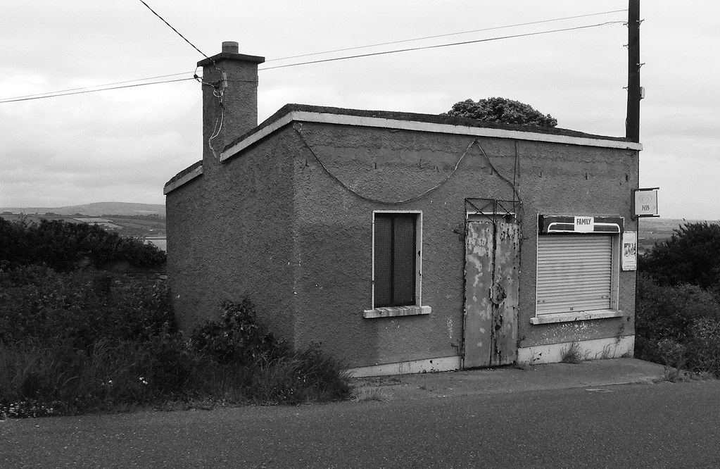 Old Shop Youghal Ardrath, Town Walls Old Shop Youghal at… Flickr