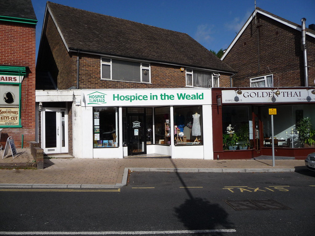 Hospice in the Weald, Croft Road Photo taken 28/08/09 sanchosseri