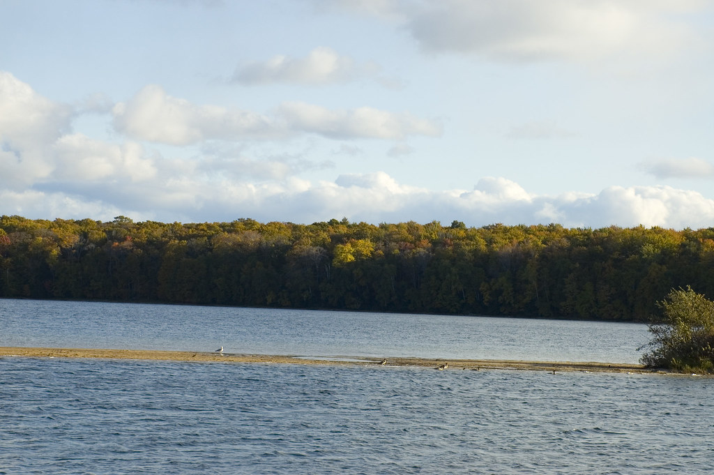 DSC_0053 Hulbert Lake, U.P. Michigan Fall 2009 Jessa Flickr
