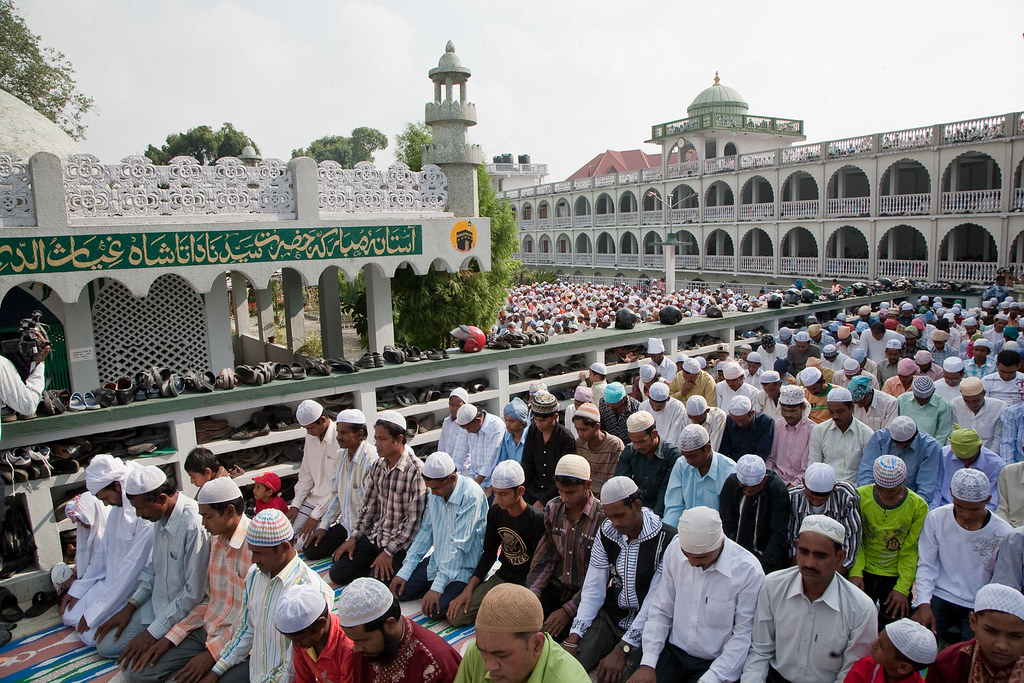 End of Ramadan Muslims celebrating the end of Ramadan at J… Flickr