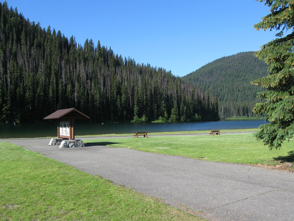 Lightning Lake Manning Park E C Manning Provincial Park,… Flickr