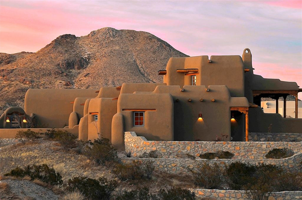 Classic New Mexico Home At Picacho Mountain This is one of… Flickr
