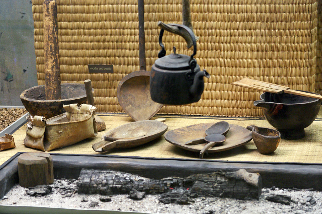 Ainu Kitchen Utensils (AMNH/NYC) Ched Flickr