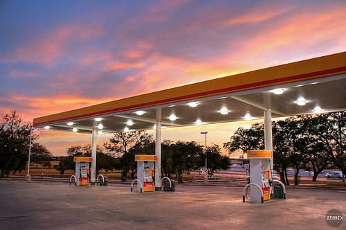 Pit Stop Gas Station, San Antonio, TX On the way back from… Flickr