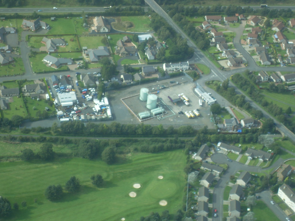 Maxwelltown Maxwelltown railway station on the western sub… Flickr