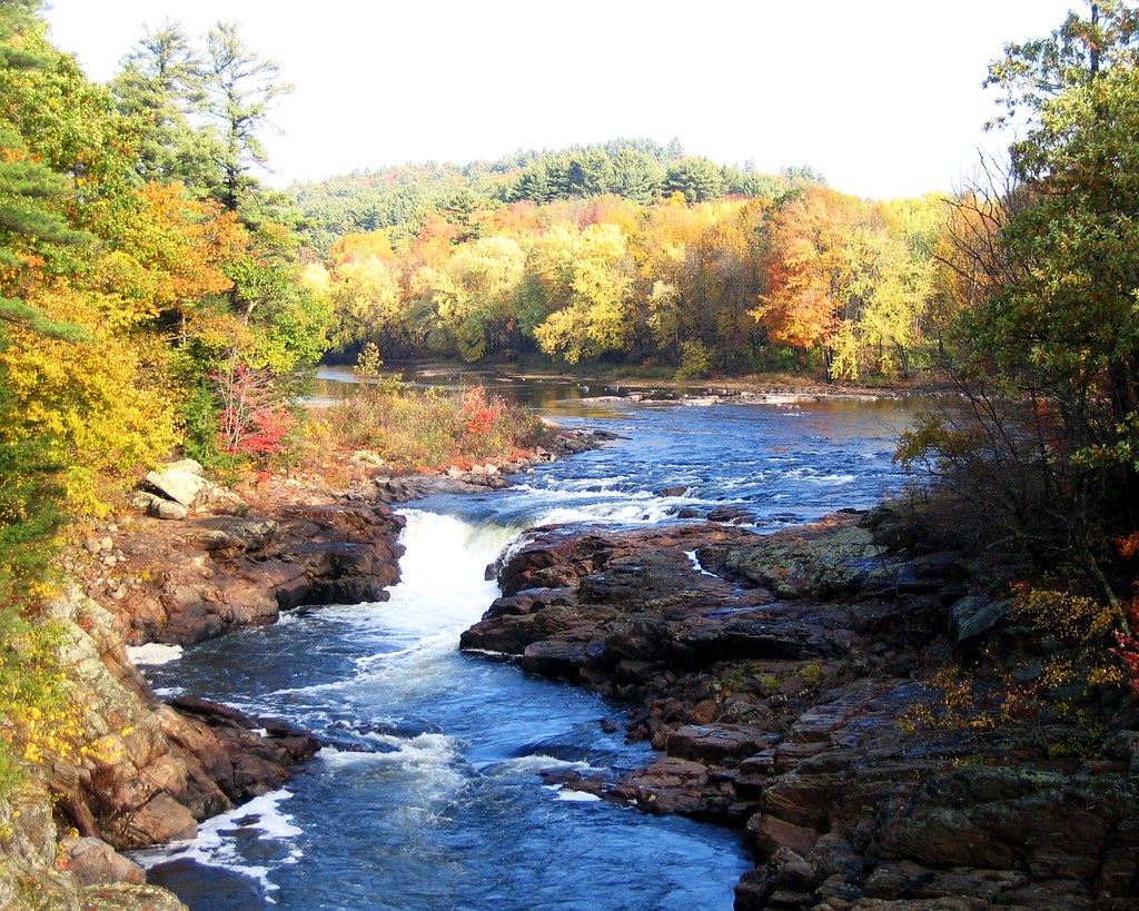 0035Hadley Falls Yes, this is the Hudson River. Hadley, N… Chris