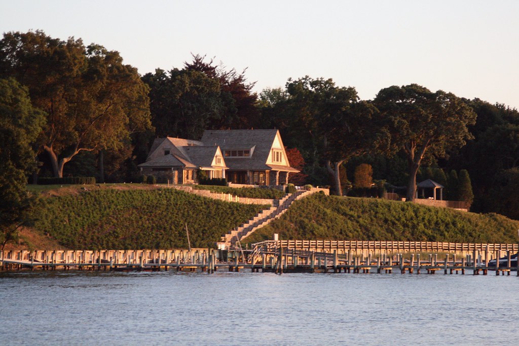 Waterfront Home, Shelter Island, NY Shelter Island, NY; Se… Flickr