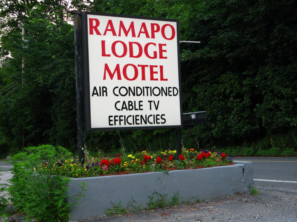 Ramapo Lodge Motel Route 202, Oakland New Jersey. Definite… Flickr
